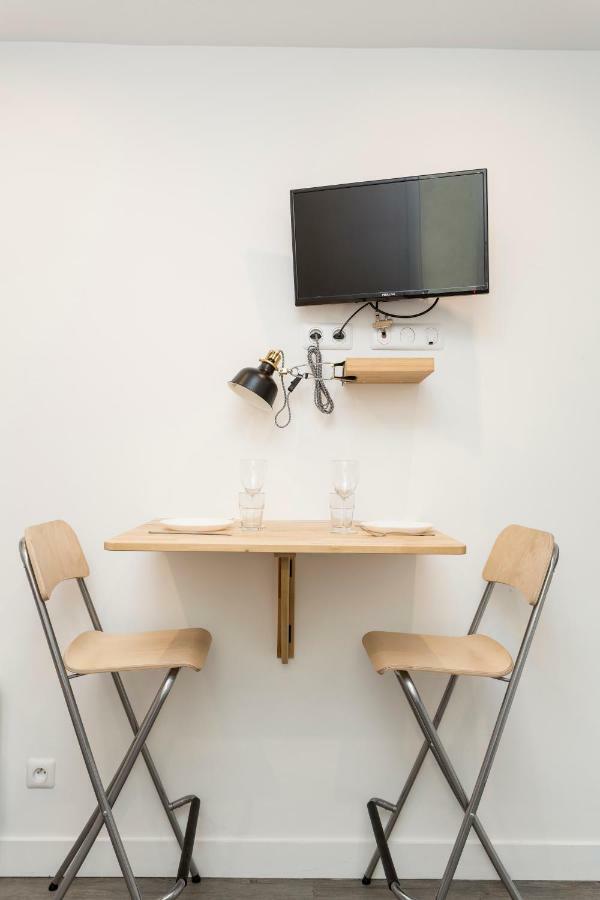 Studette De Charme Neuve Proche Invalides Apartment Париж Екстериор снимка