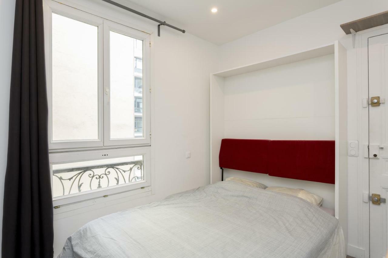 Studette De Charme Neuve Proche Invalides Apartment Париж Екстериор снимка